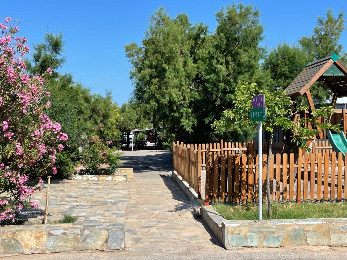 Simos Camping Elafonisos & Bungalows Exterior photo